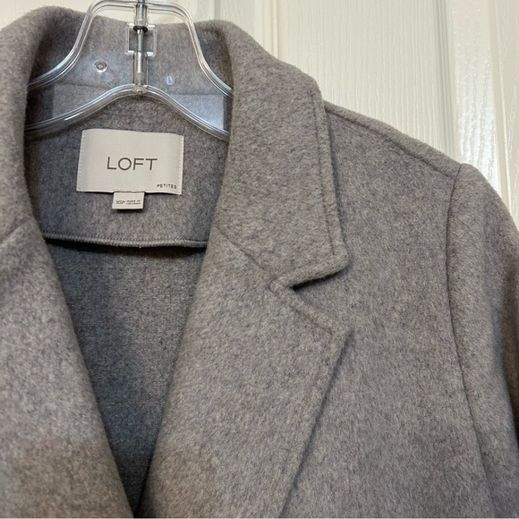 LOFT Wool Blend Double Breasted Coat in Light Gray Size XSP - Picture 5 of 10